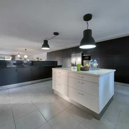 Casa Eden - Pool, Play Room And Ping-Pong By Lanzarote Vacation Homes 別荘 チャルコ・デル・パロ