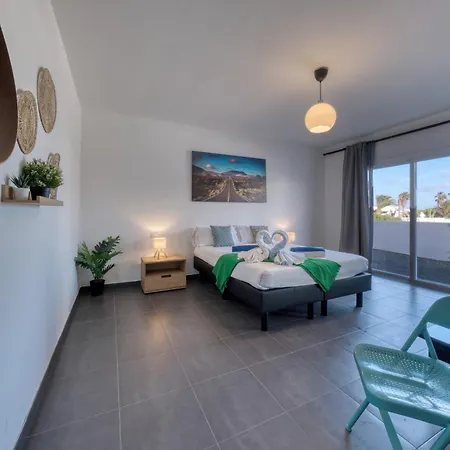 別荘 Casa Eden - Pool, Play Room And Ping-Pong By Lanzarote Vacation Homes チャルコ・デル・パロ