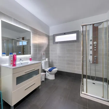 Casa Eden - Pool, Play Room And Ping-Pong By Lanzarote Vacation Homes 別荘 チャルコ・デル・パロ