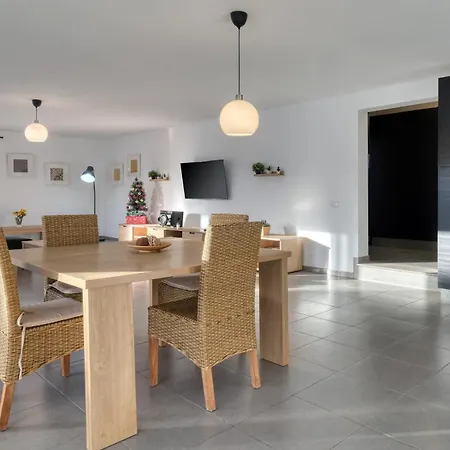 Casa Eden - Pool, Play Room And Ping-Pong By Lanzarote Vacation Homes *