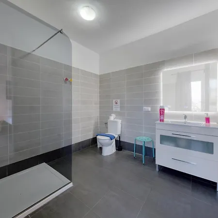 Ferienhaus Casa Eden - Pool, Play Room And Ping-Pong By Lanzarote Vacation Homes *
