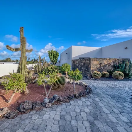 Casa Eden - Pool, Play Room And Ping-Pong By Lanzarote Vacation Homes Ferienhaus